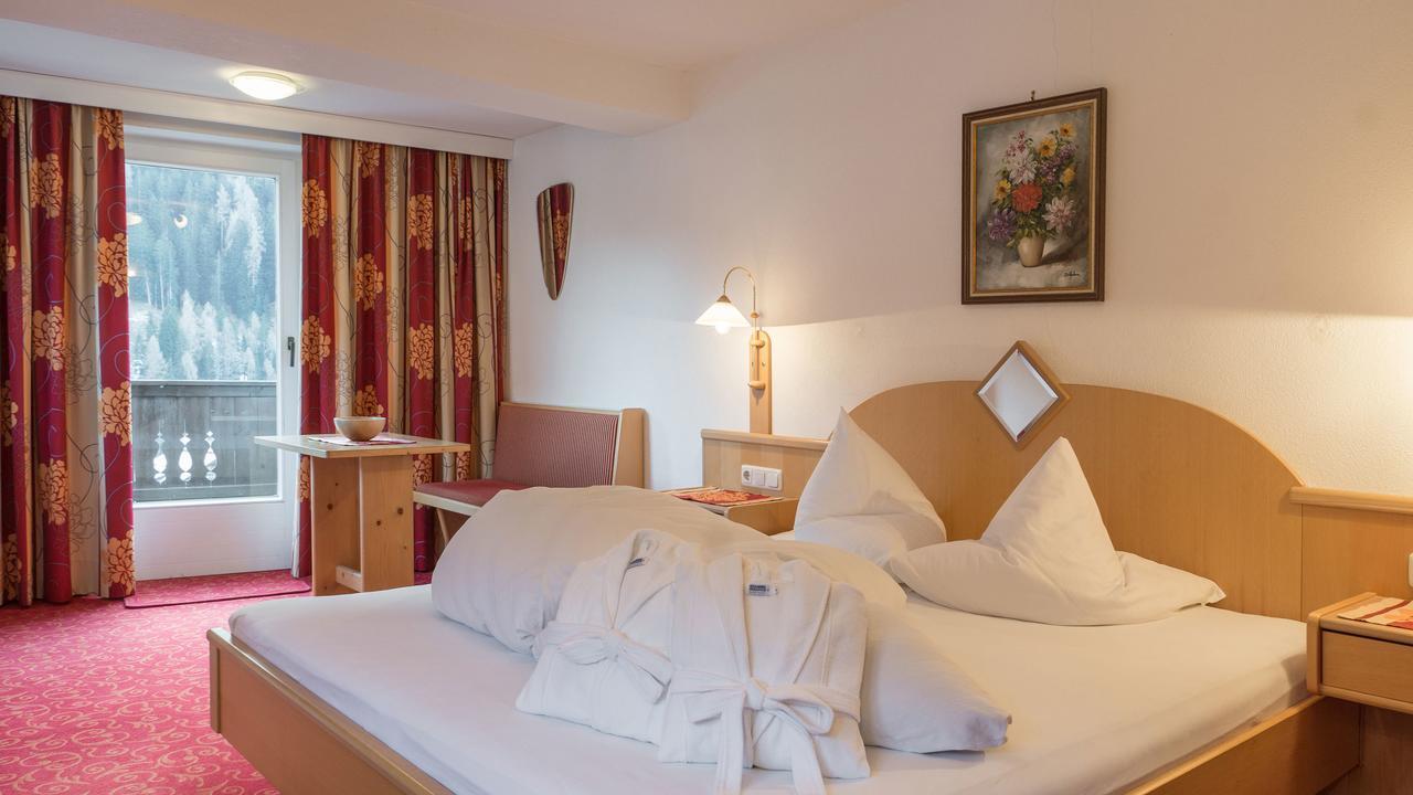 Haus Battisti Otel Sankt Anton am Arlberg Dış mekan fotoğraf